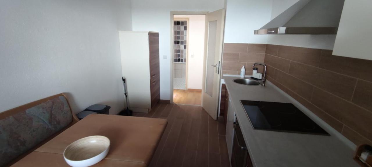 Skyline-Aussicht Und Fantastische Sonnenuntergaenge Apartment Langen  Bagian luar foto